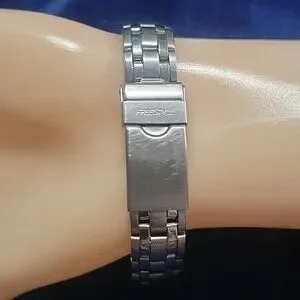 Freestyle Watch Mother of Pearl Face Stainless Steel WR 330 Ft. Works Freestyle | Accessories | Freestyle Watch Mother Of Pearl  main image 3